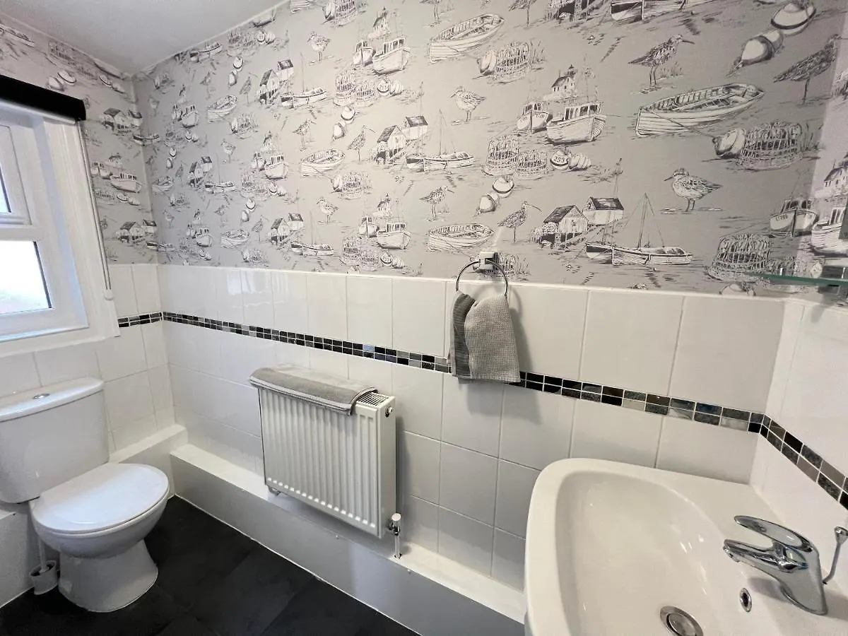 Hanover Hideaway Villa Scarborough